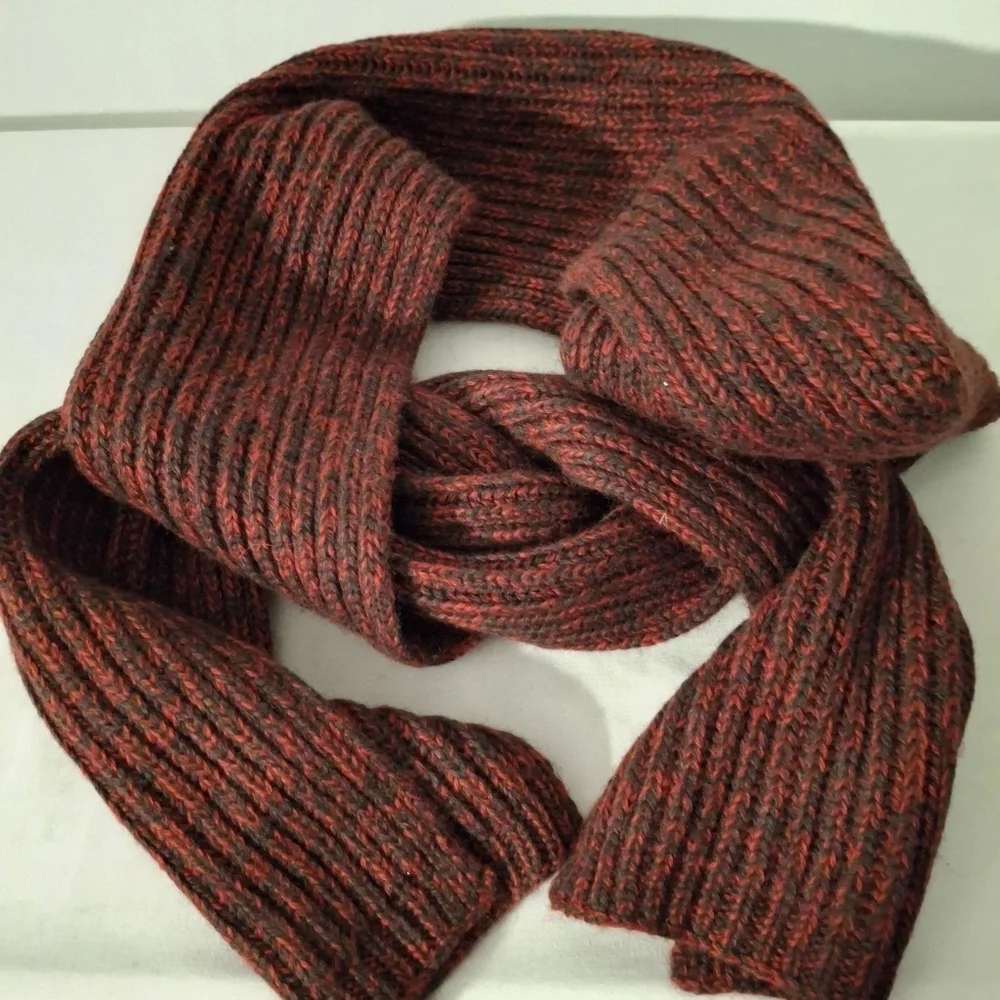 Moda International Red and Black Knit Wool Scarf